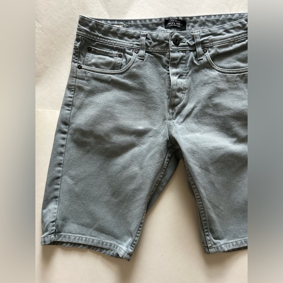 Jack & Jones Denim Shorts 🩳 - Picture 4 of 7